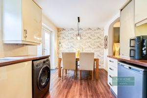 Photo 21- click for photo gallery